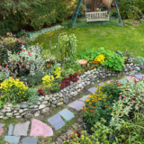 Barbara’s Massachusetts Garden Through the Seasons