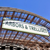 Tips on Choosing the Right Garden Arbor or Trellis